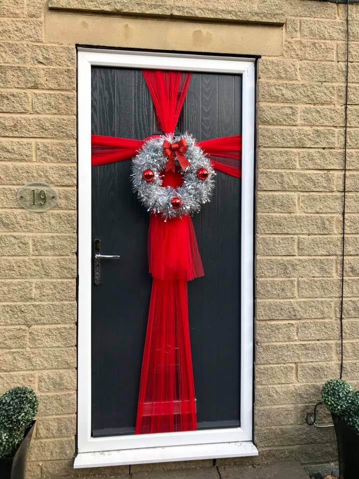 Christmas Door Bows & Wreaths in Leeds, York & West Yorkshire
